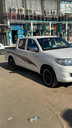 تويوتا هايلوكس